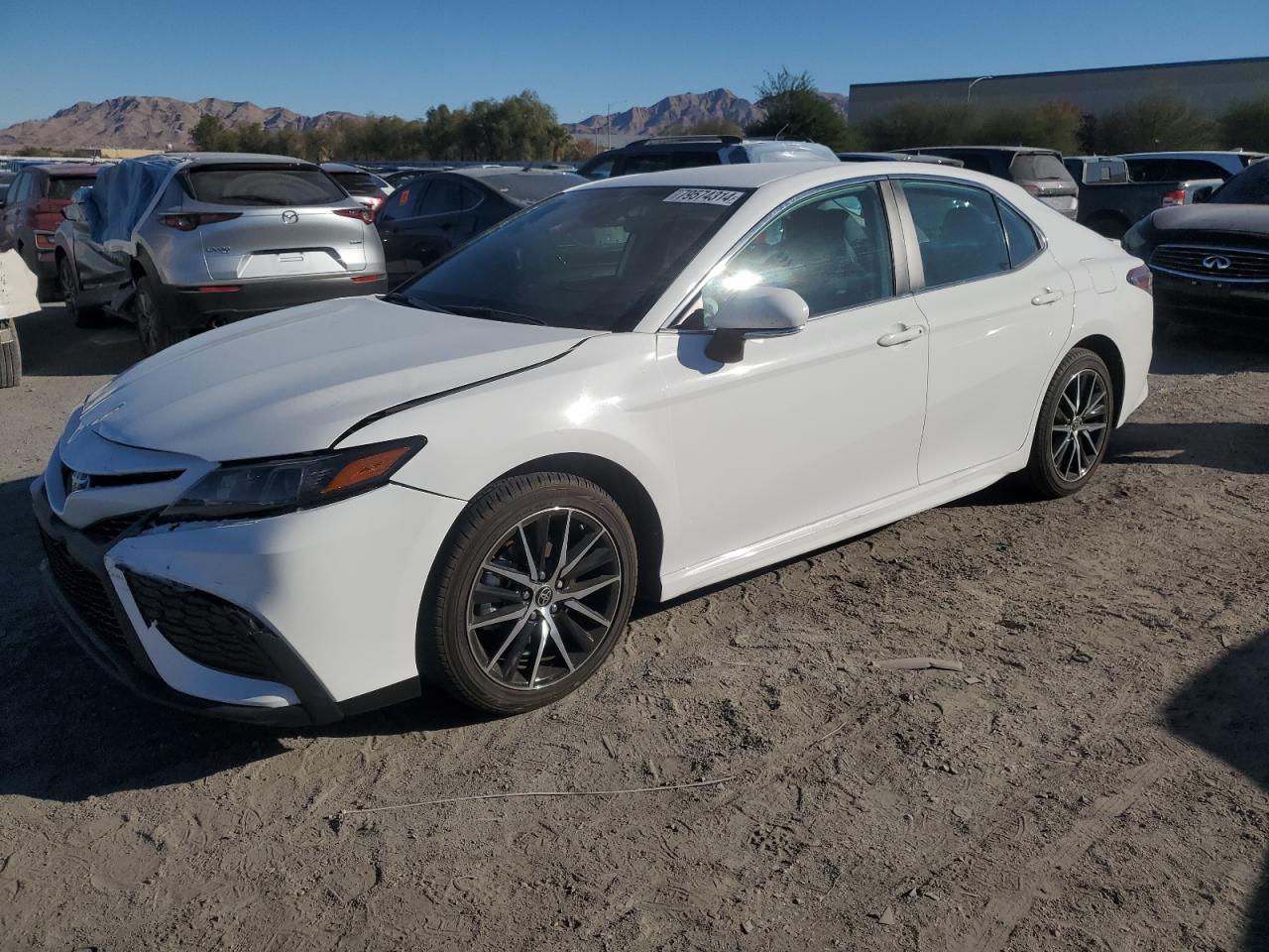 VIN 4T1G11AKXPU779598 2023 TOYOTA CAMRY no.1