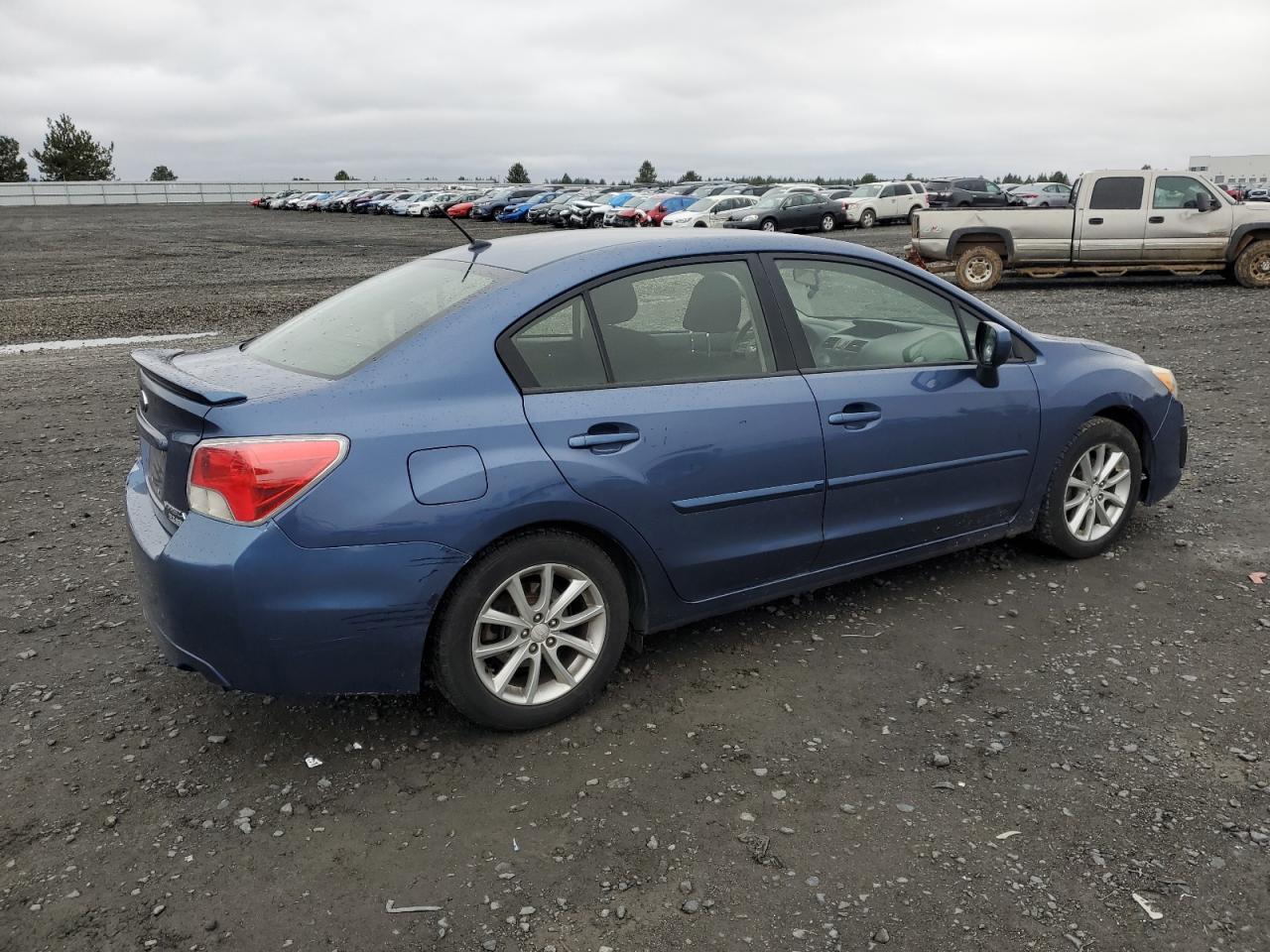 VIN JF1GJAC68DH014372 2013 SUBARU IMPREZA no.3