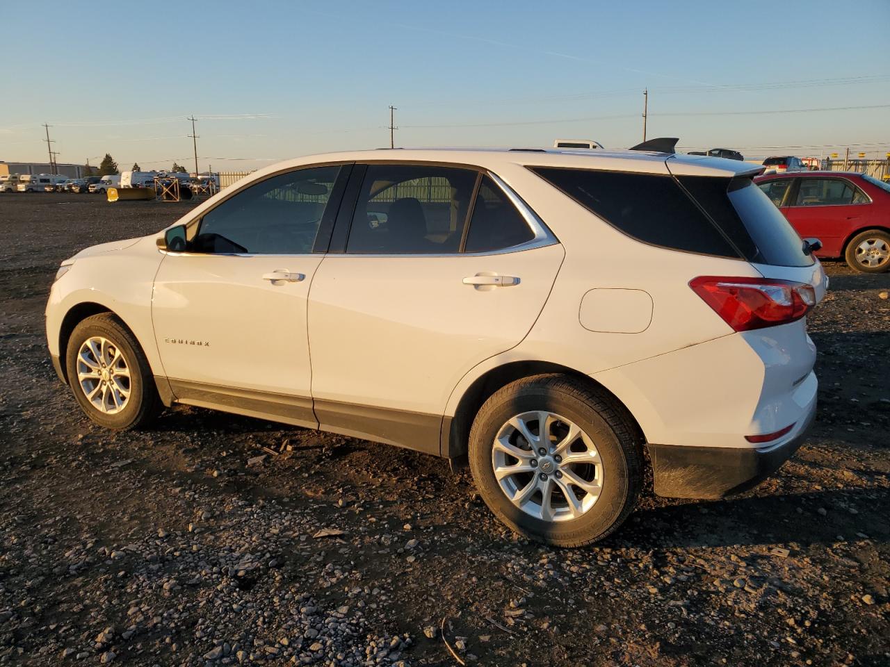 2018 Chevrolet Equinox - Image 2