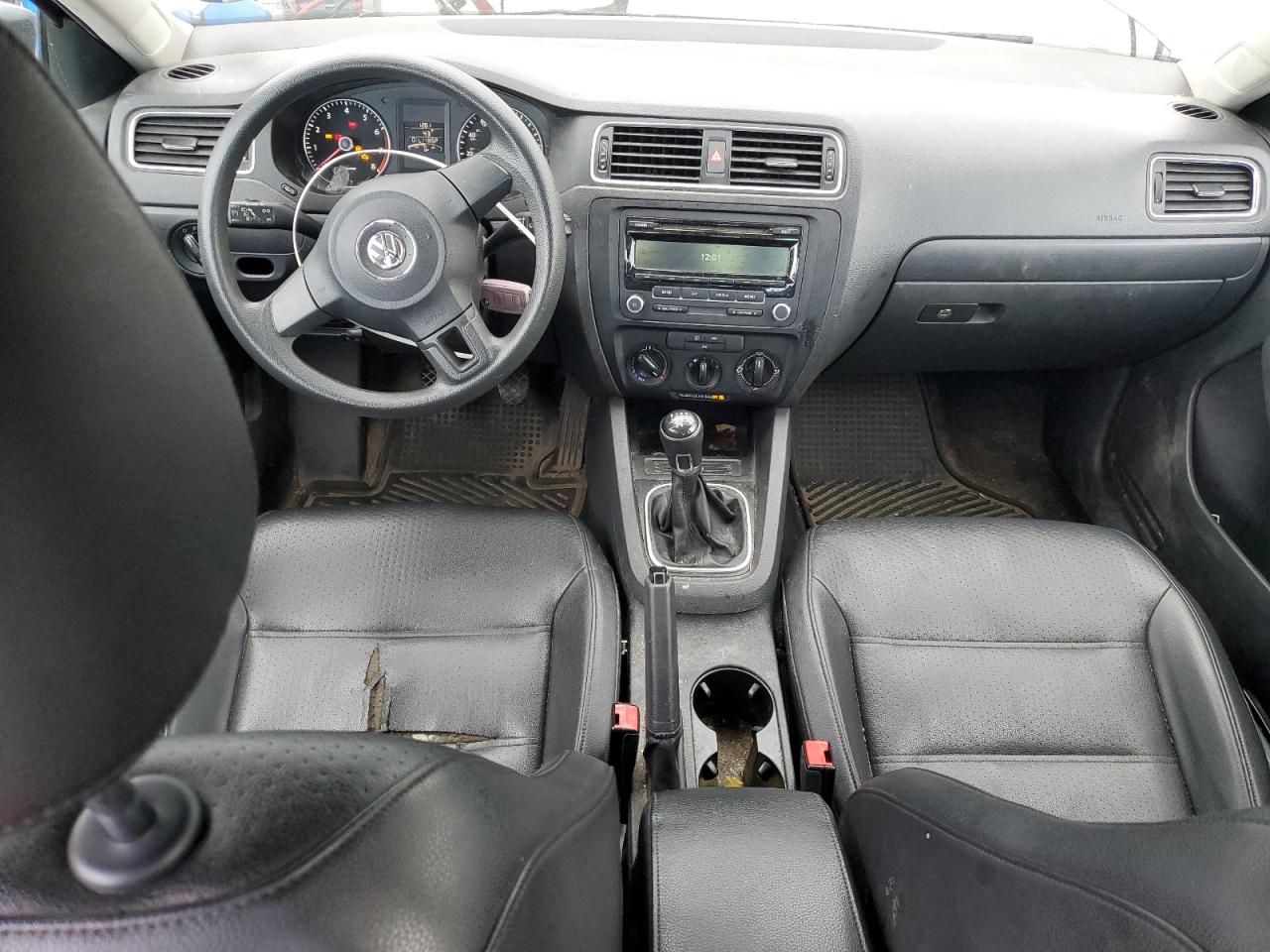 2014 Volkswagen Jetta - Image 8