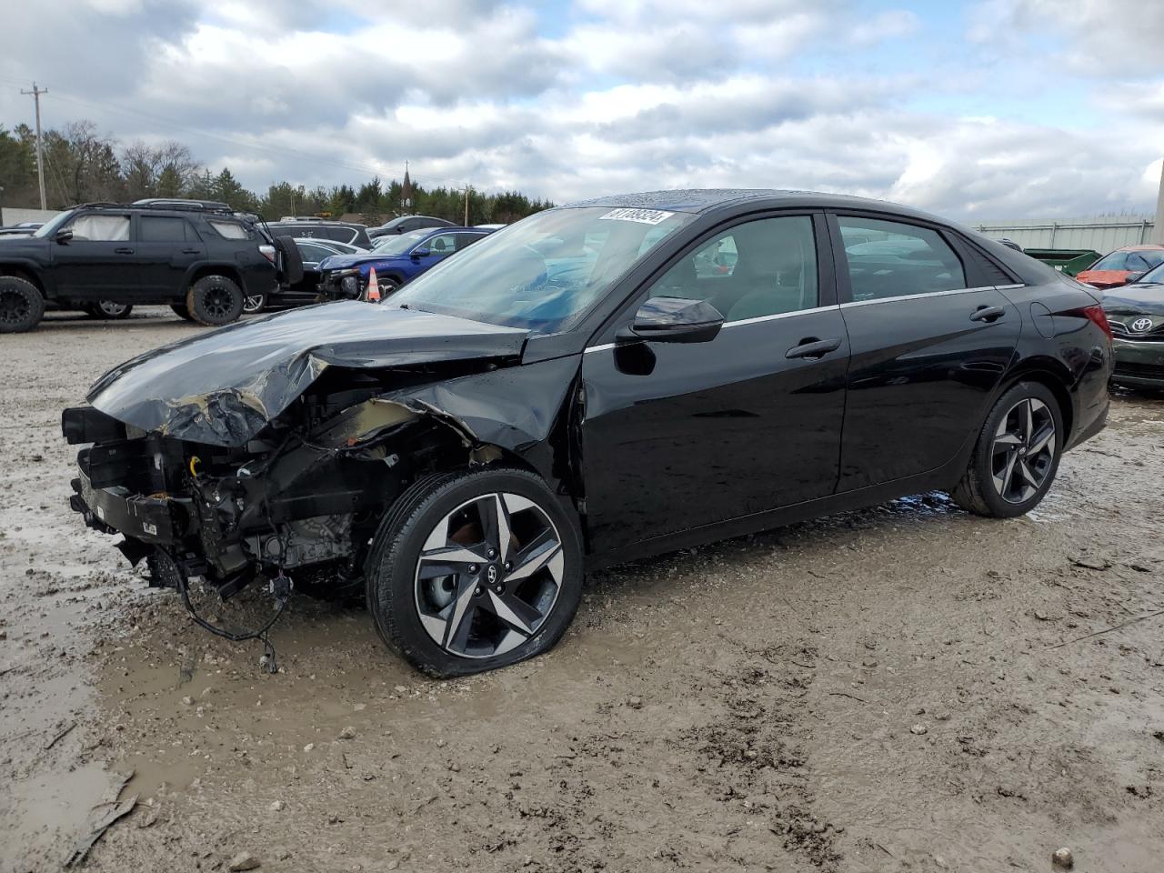 2023 Hyundai Elantra - Image 1