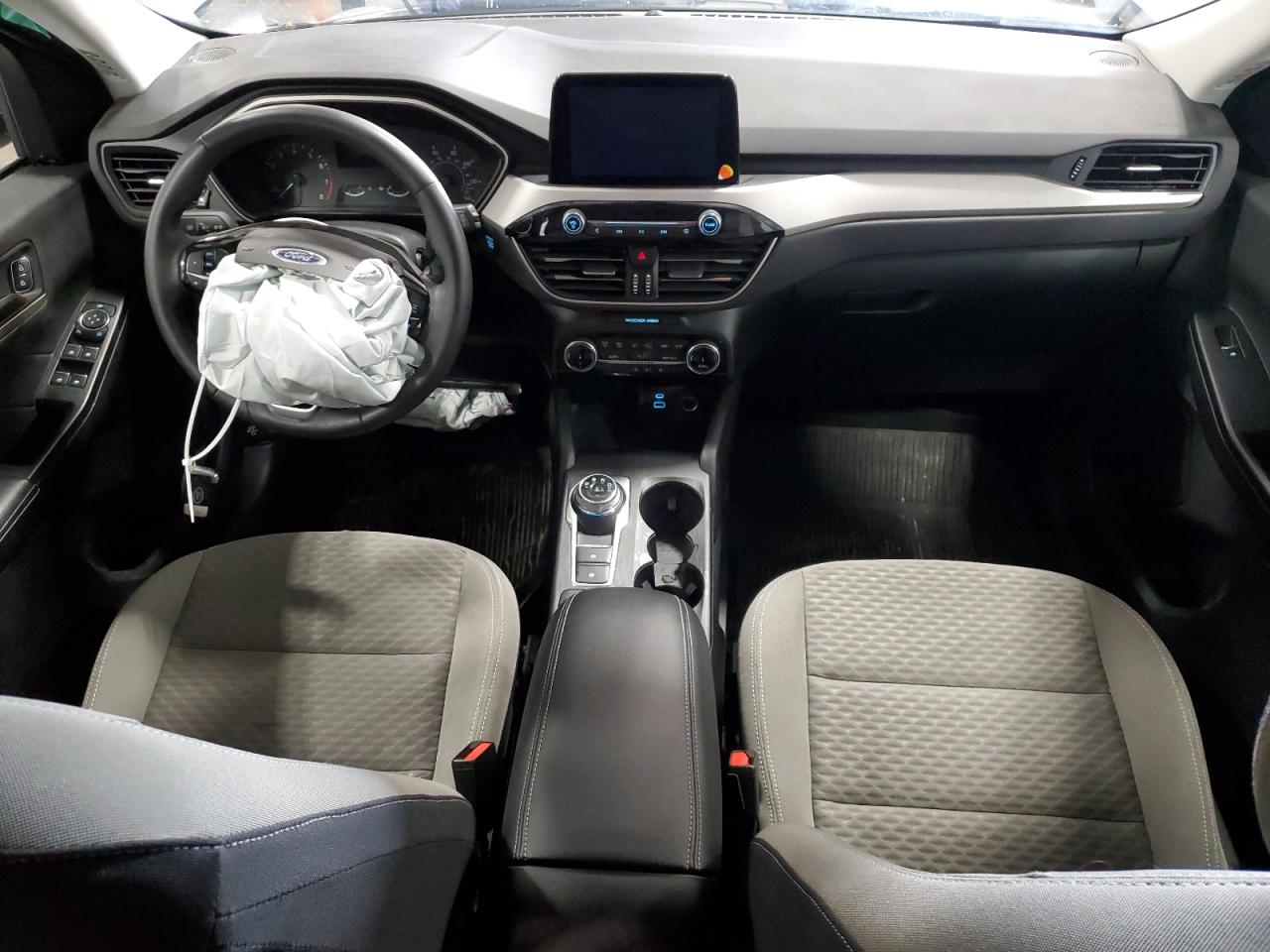 2022 Ford Escape - Image 8