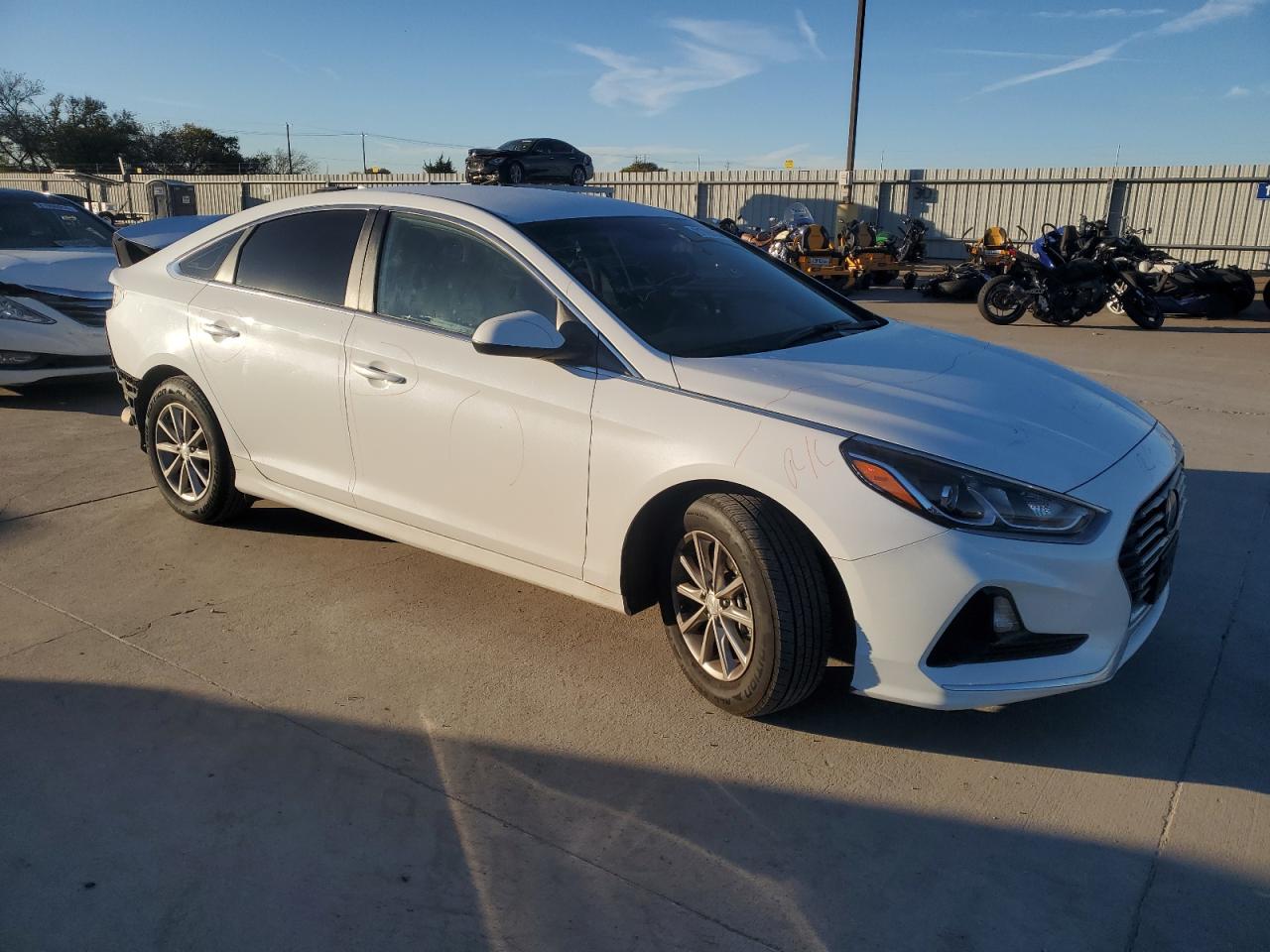 2019 Hyundai Sonata - Image 4