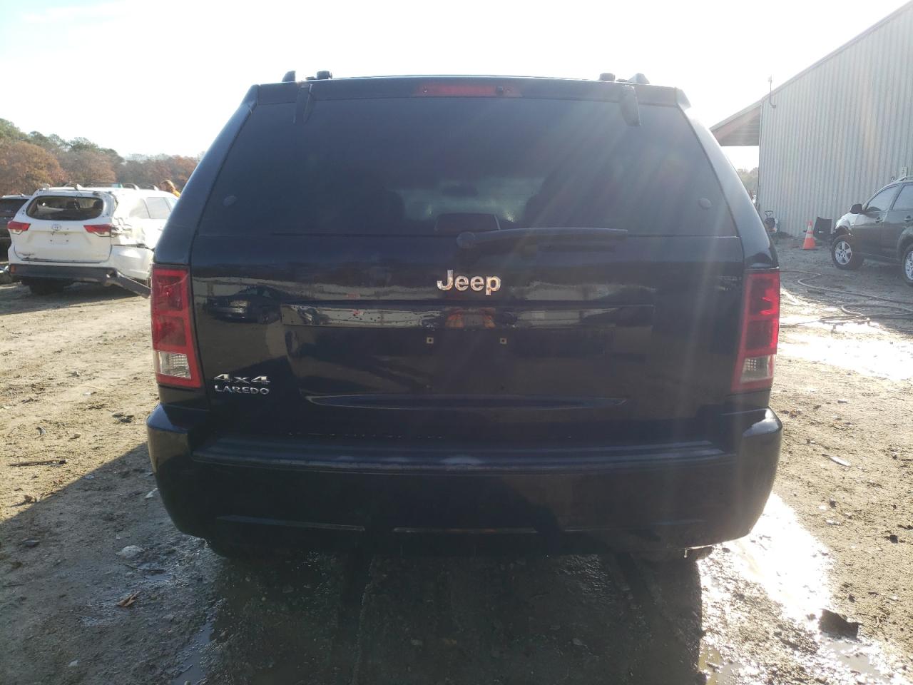 2006 Jeep Grand Cherokee - Image 6