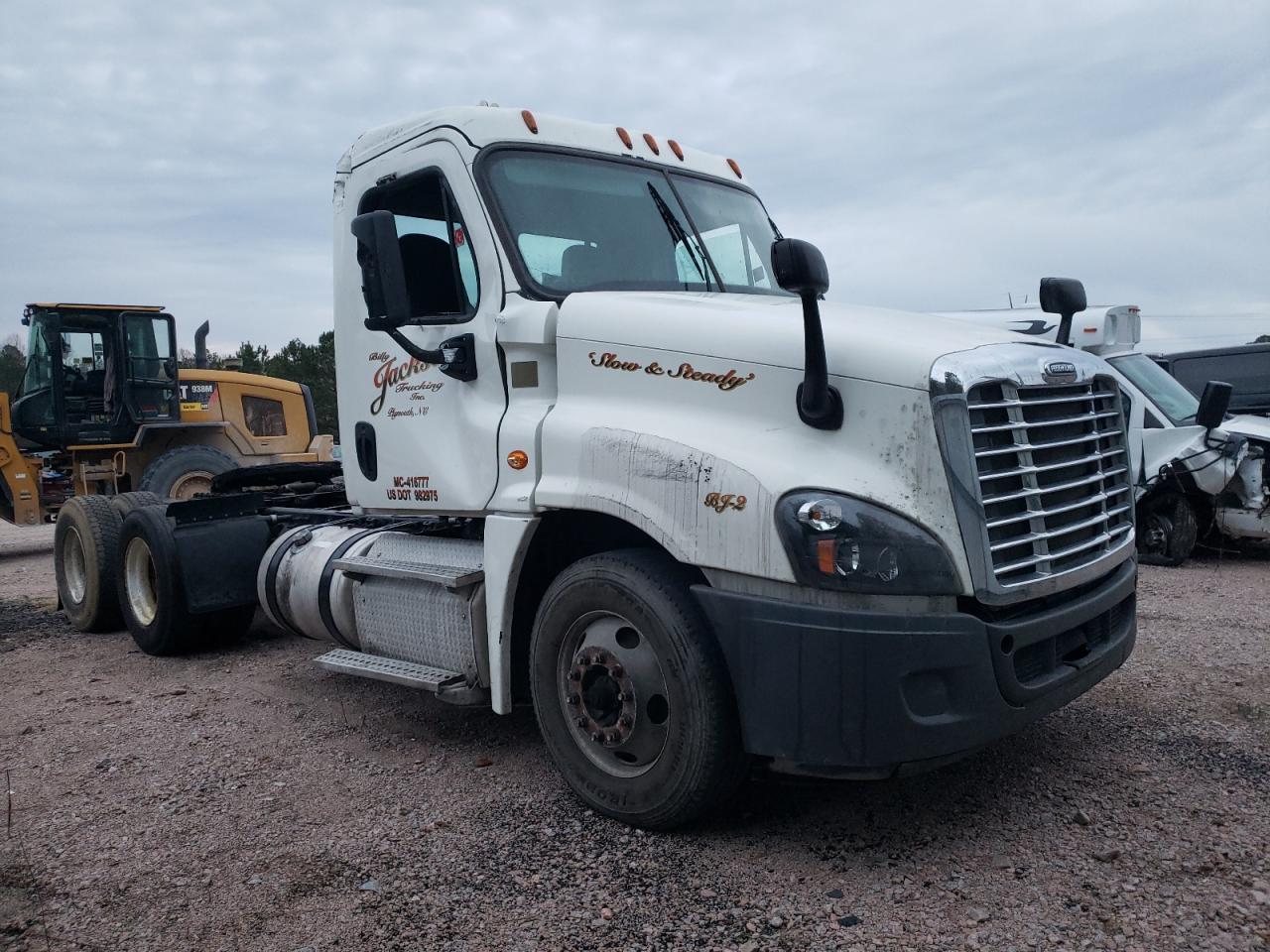 2016 Freightliner Cascadia 125 zu verkaufen in Charles City, VA - Side