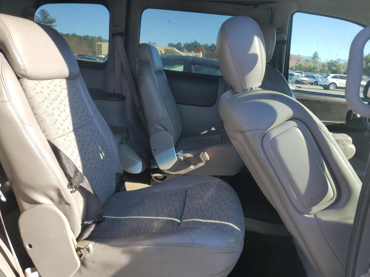 2006 Chevrolet Uplander - Image 11