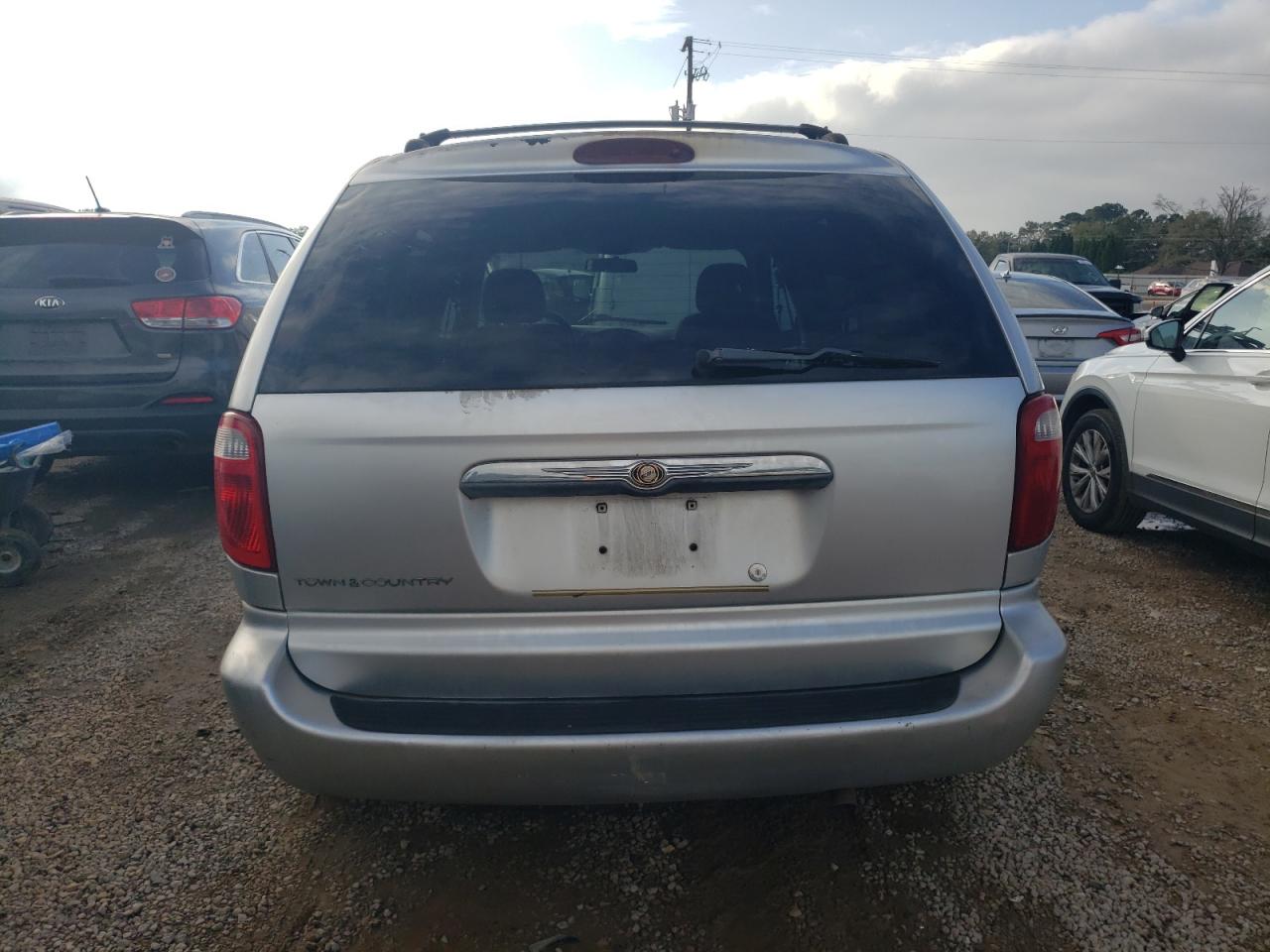 2006 Chrysler Town & Country VIN: 1A4GP45R96B608230 Lot: 79181674