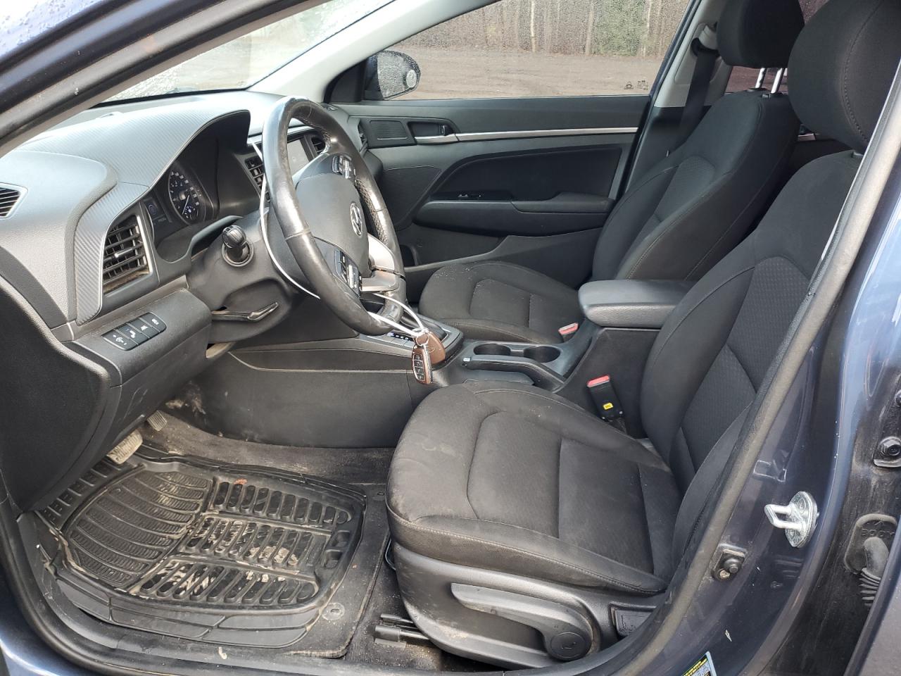 2019 Hyundai Elantra - Image 7