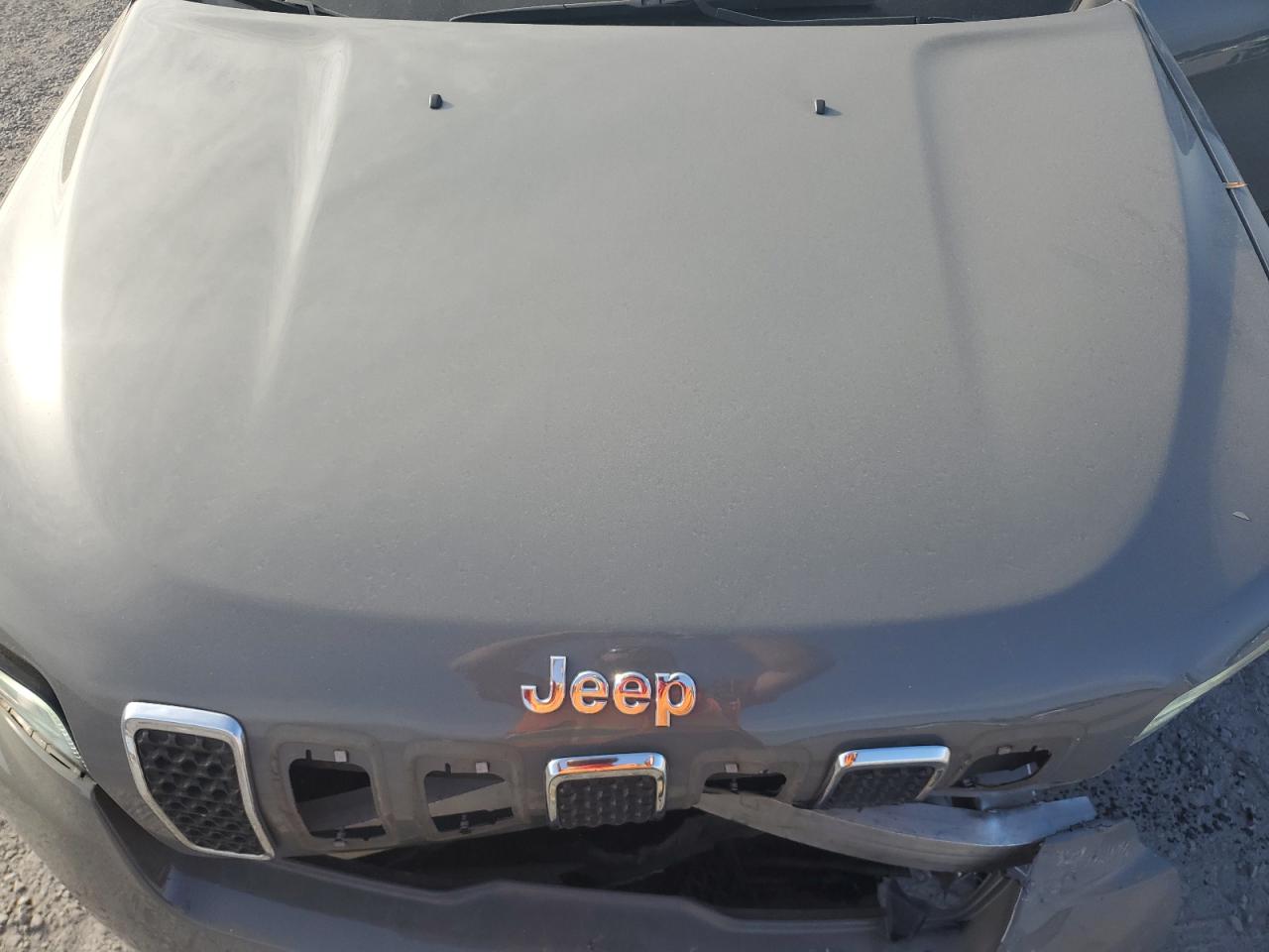 2019 Jeep Cherokee Latitude Plus VIN: 1C4PJMLB8KD425610 Lot: 79887534