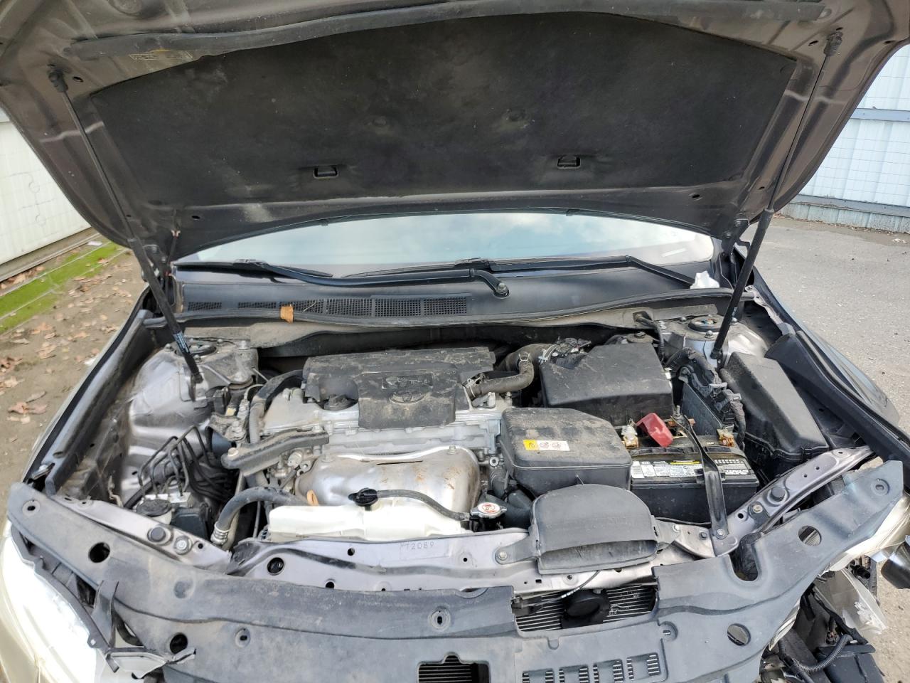 2017 Toyota Camry - Image 11