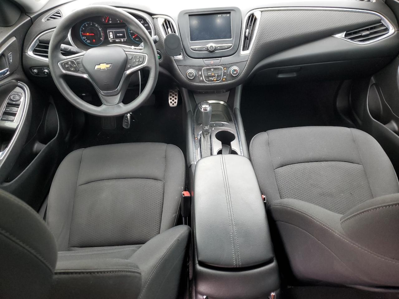 2016 Chevrolet Malibu - Image 8