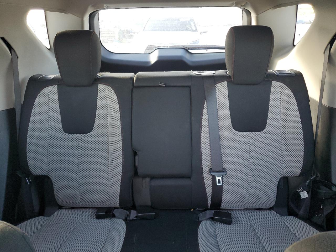 2017 Chevrolet Equinox - Image 10