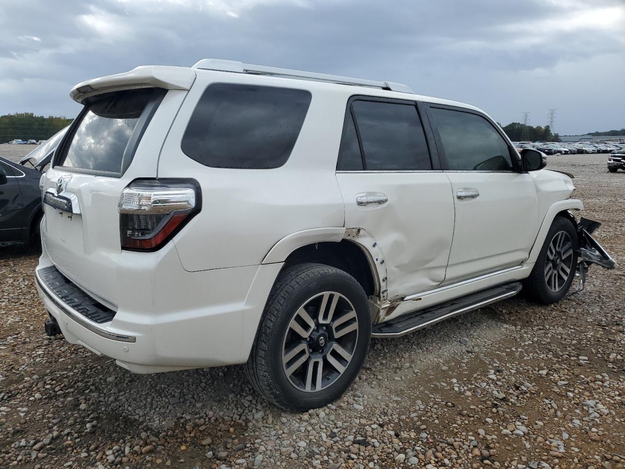 VIN JTEZU5JR7F5097999 2015 TOYOTA 4RUNNER no.3