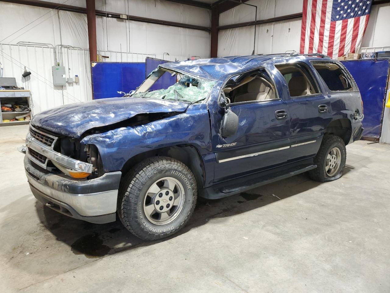 2001 Chevrolet Tahoe K1500 zu verkaufen in Billings, MT - Rollover