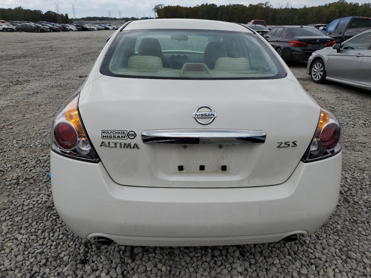 2010 Nissan Altima - Image 6