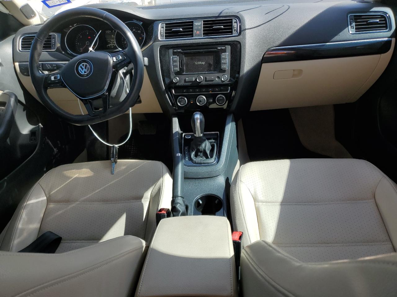 2015 Volkswagen Jetta - Image 8