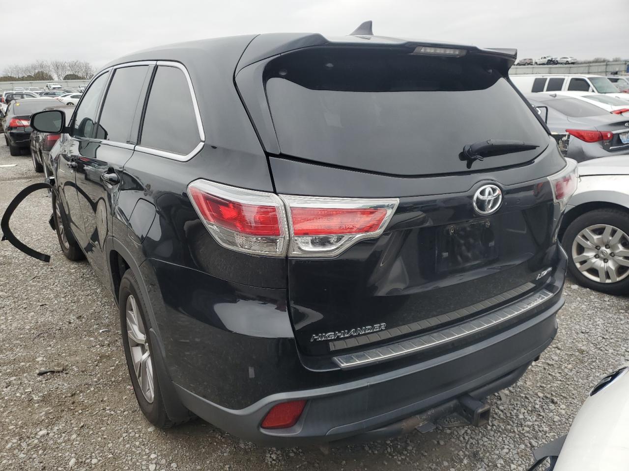 2015 Toyota Highlander - Image 6
