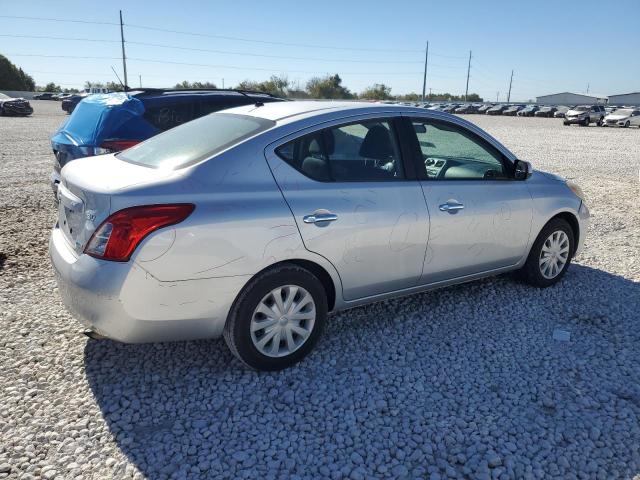  NISSAN VERSA 2012 Серебристый