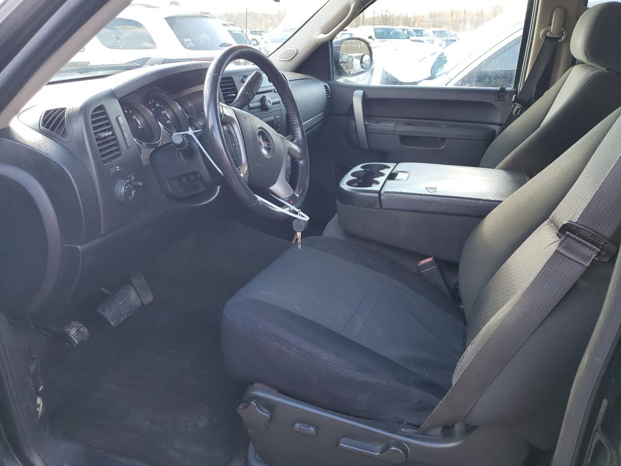2011 GMC Sierra - Image 7