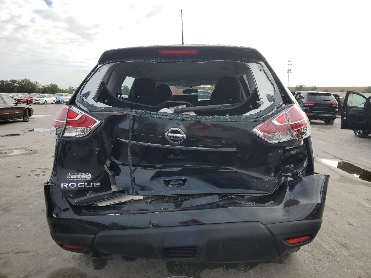 2016 Nissan Rogue - Image 6
