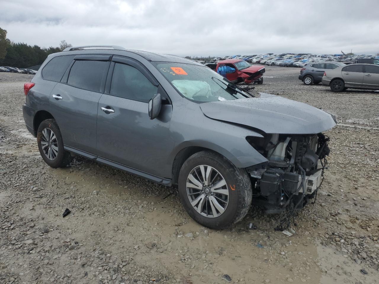 2018 Nissan Pathfinder - Image 4