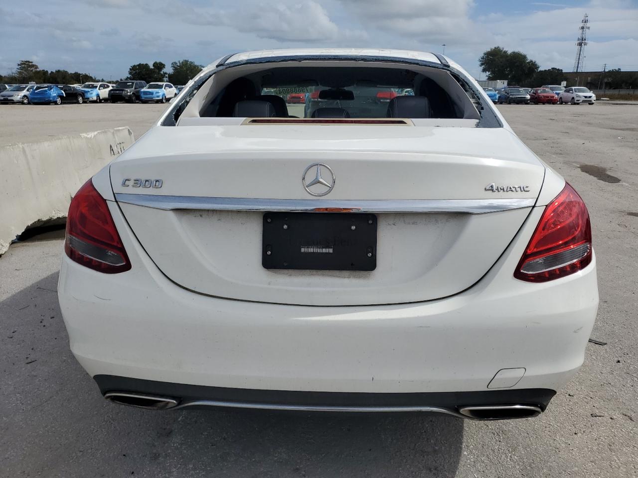 2015 Mercedes-Benz C 300 4Matic VIN: 55SWF4KB6FU007929 Lot: 79888804