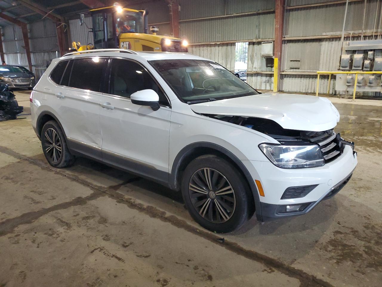 2018 Volkswagen Tiguan - Image 4