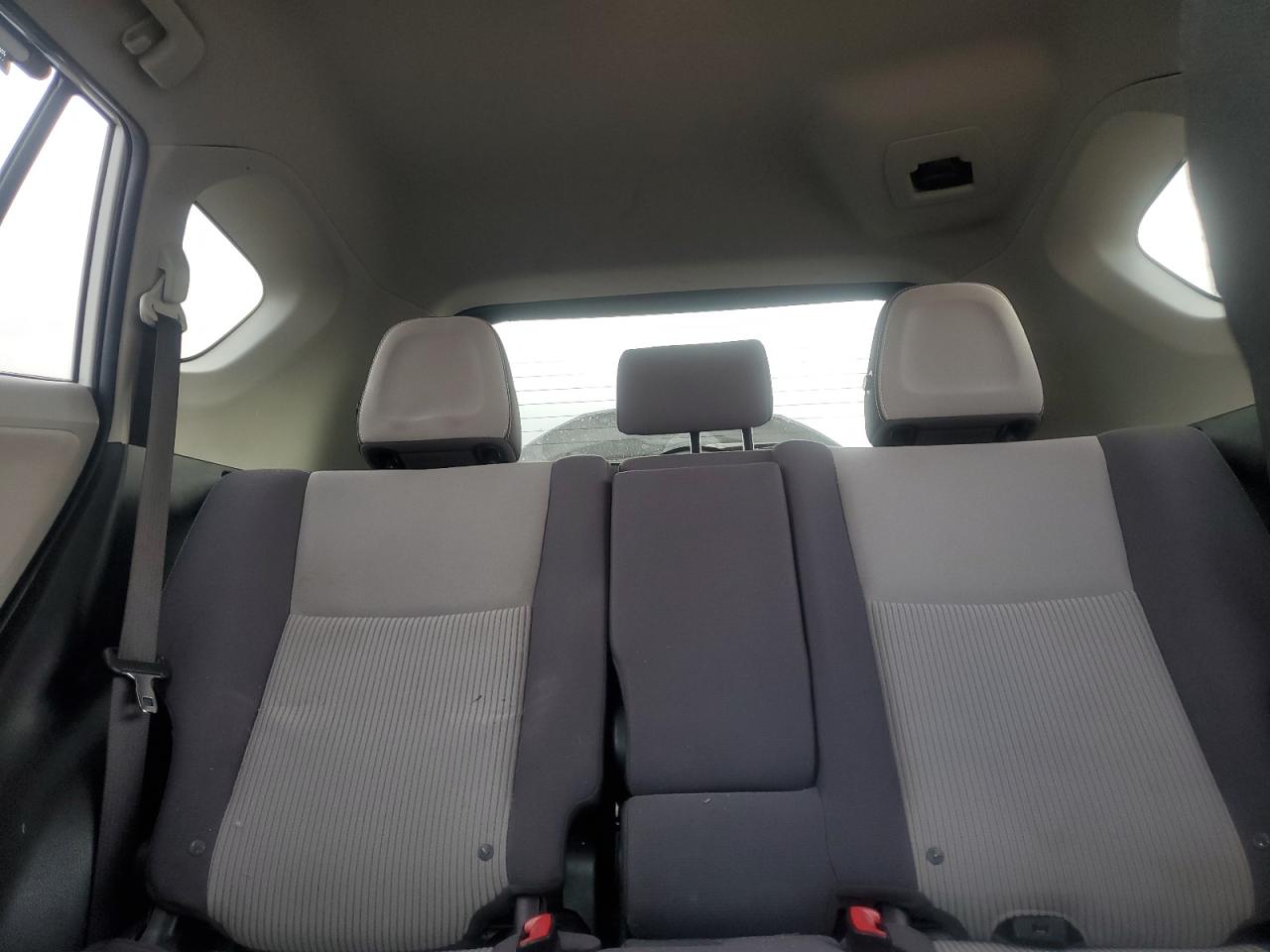 2013 Toyota RAV 4 - Image 10
