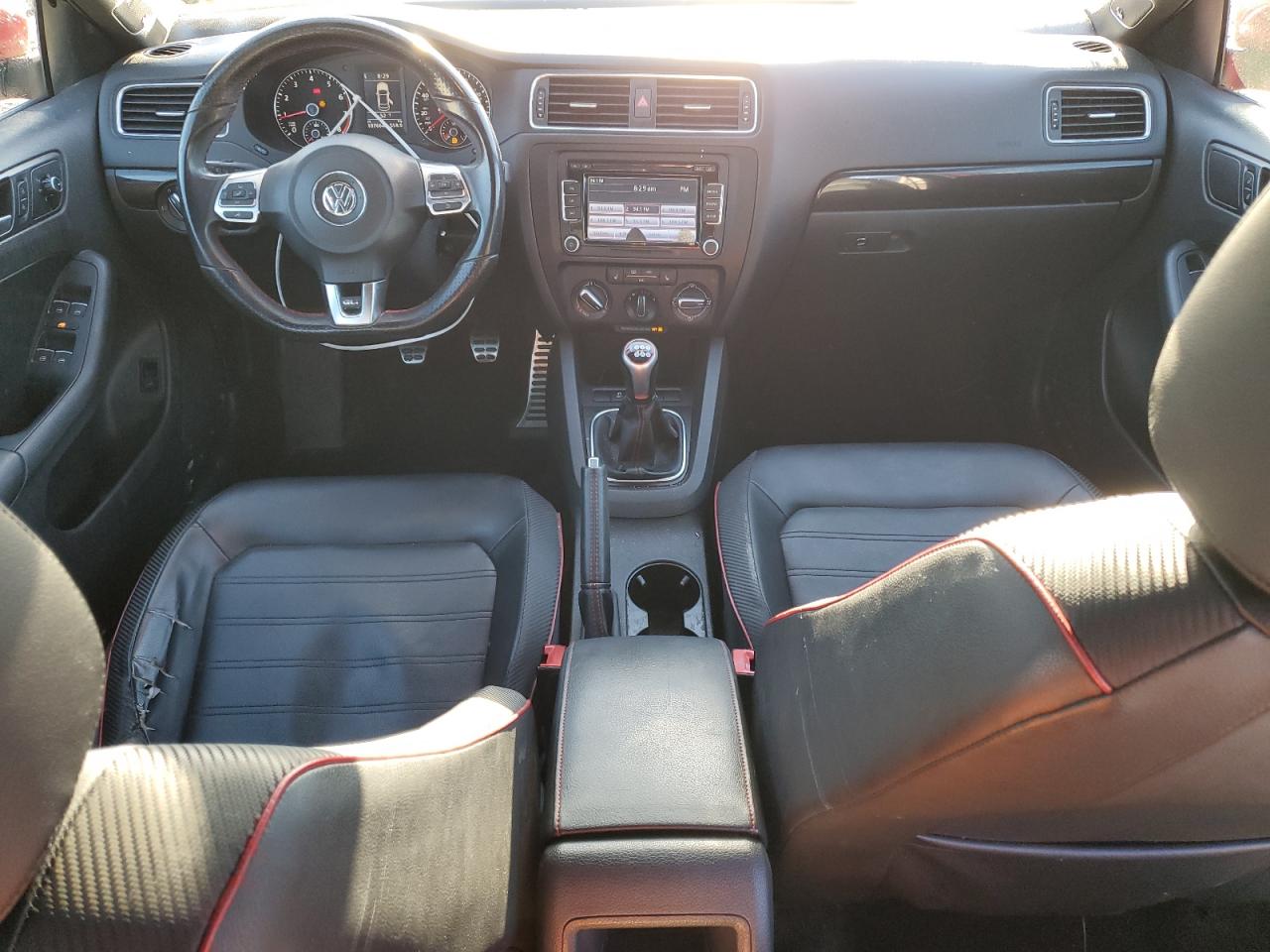 2014 Volkswagen Jetta - Image 8