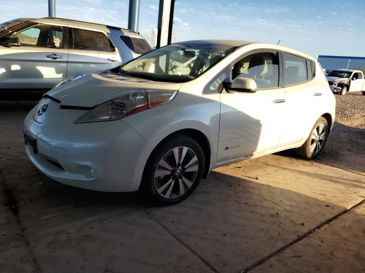 2017 Nissan Leaf - Image 1