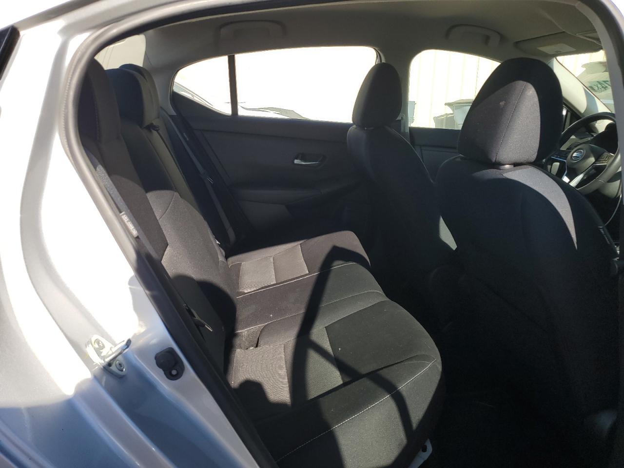 2021 Nissan Sentra - Image 10
