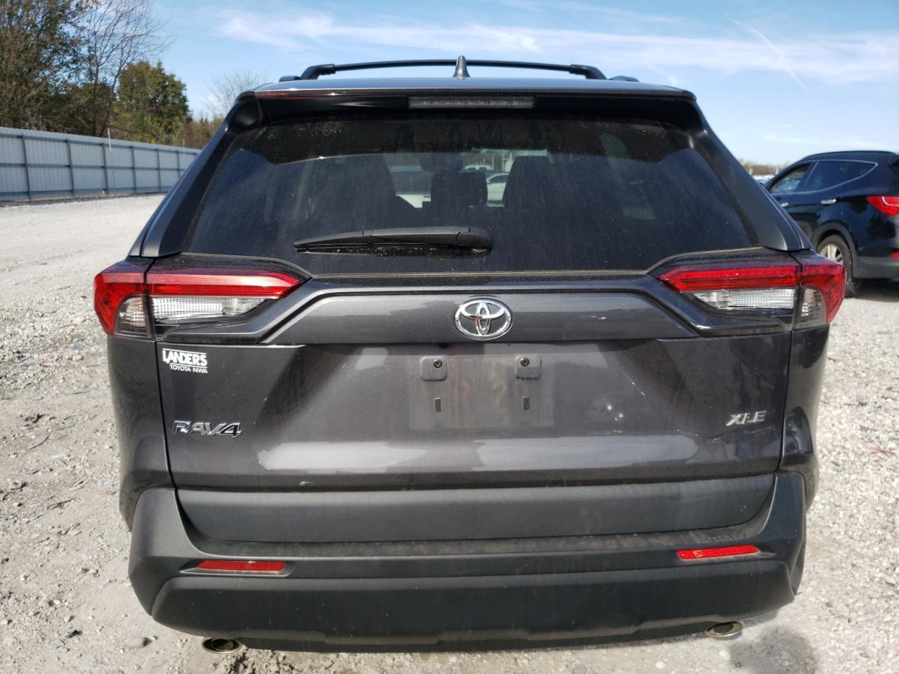 2021 Toyota RAV 4 - Image 6