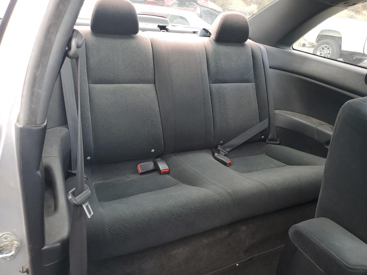 2005 Honda Civic - Image 10