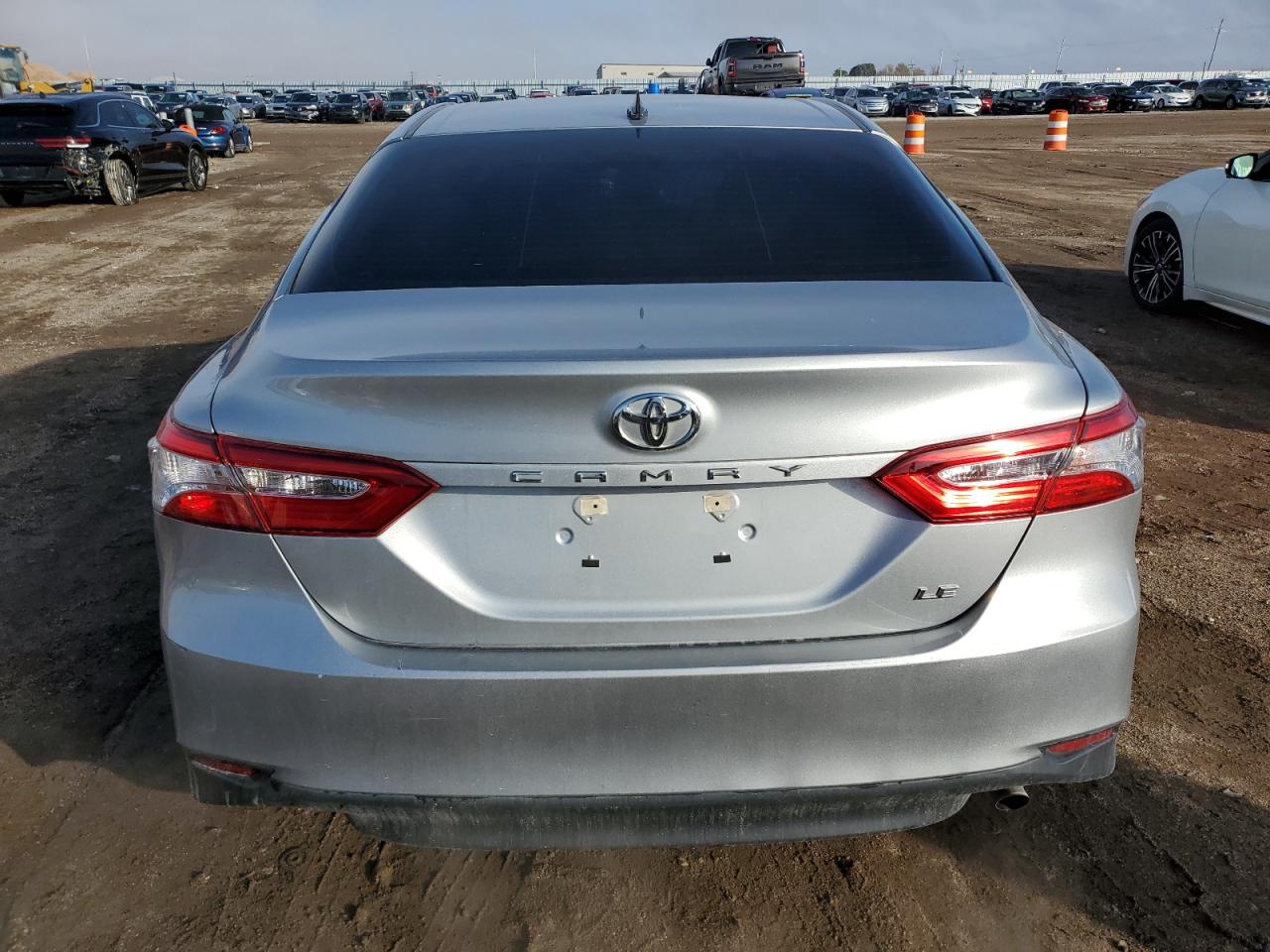 2020 Toyota Camry - Image 6