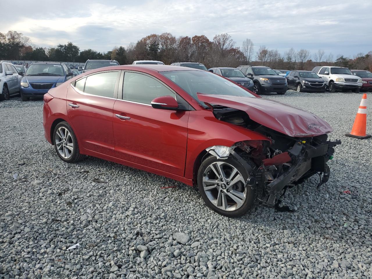 VIN KMHD84LF4HU227371 2017 HYUNDAI ELANTRA no.4