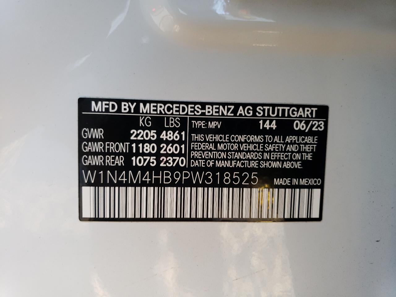 2023 Mercedes-Benz GLB - Image 14