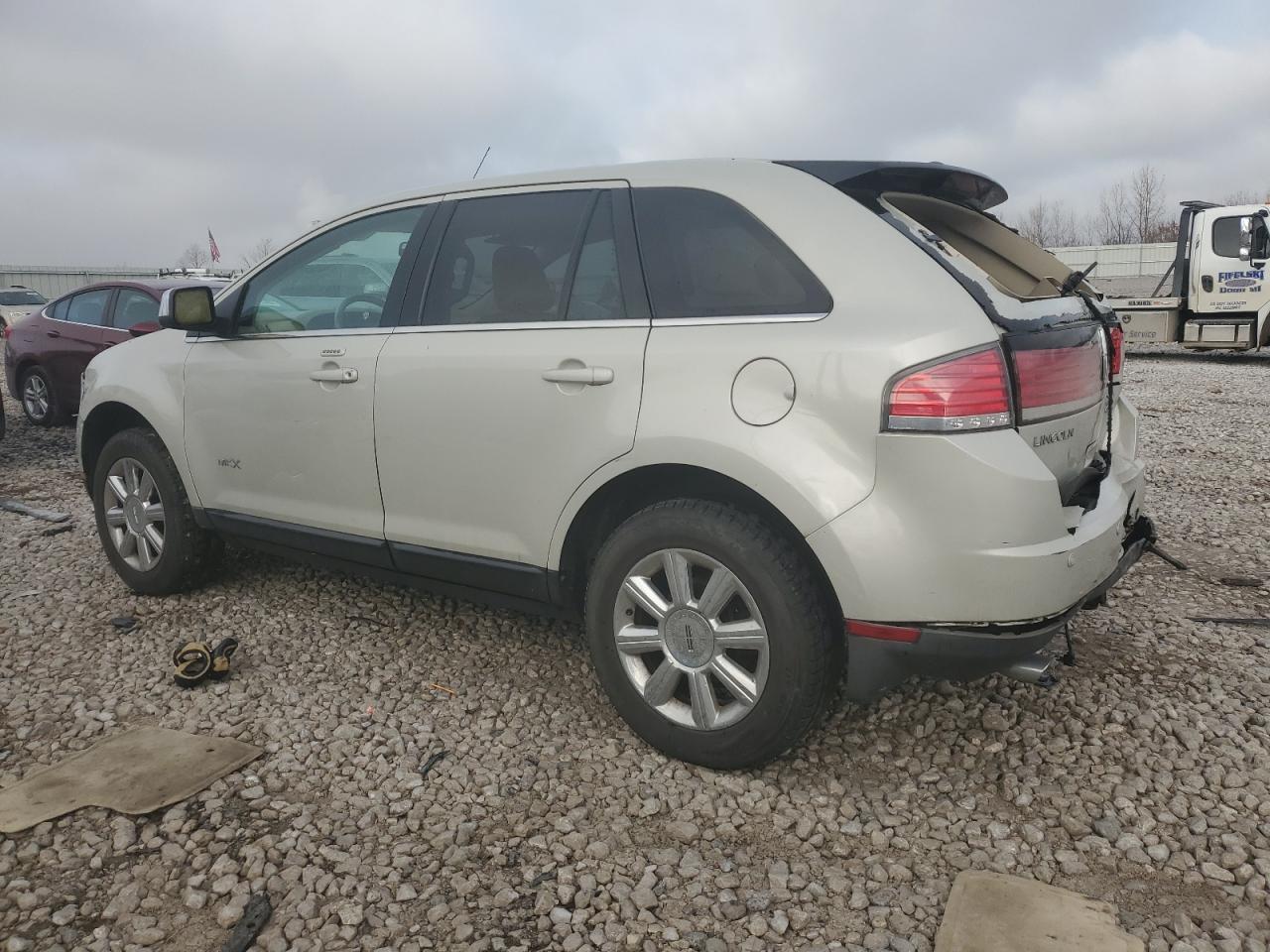 2007 Lincoln MKX - Image 2