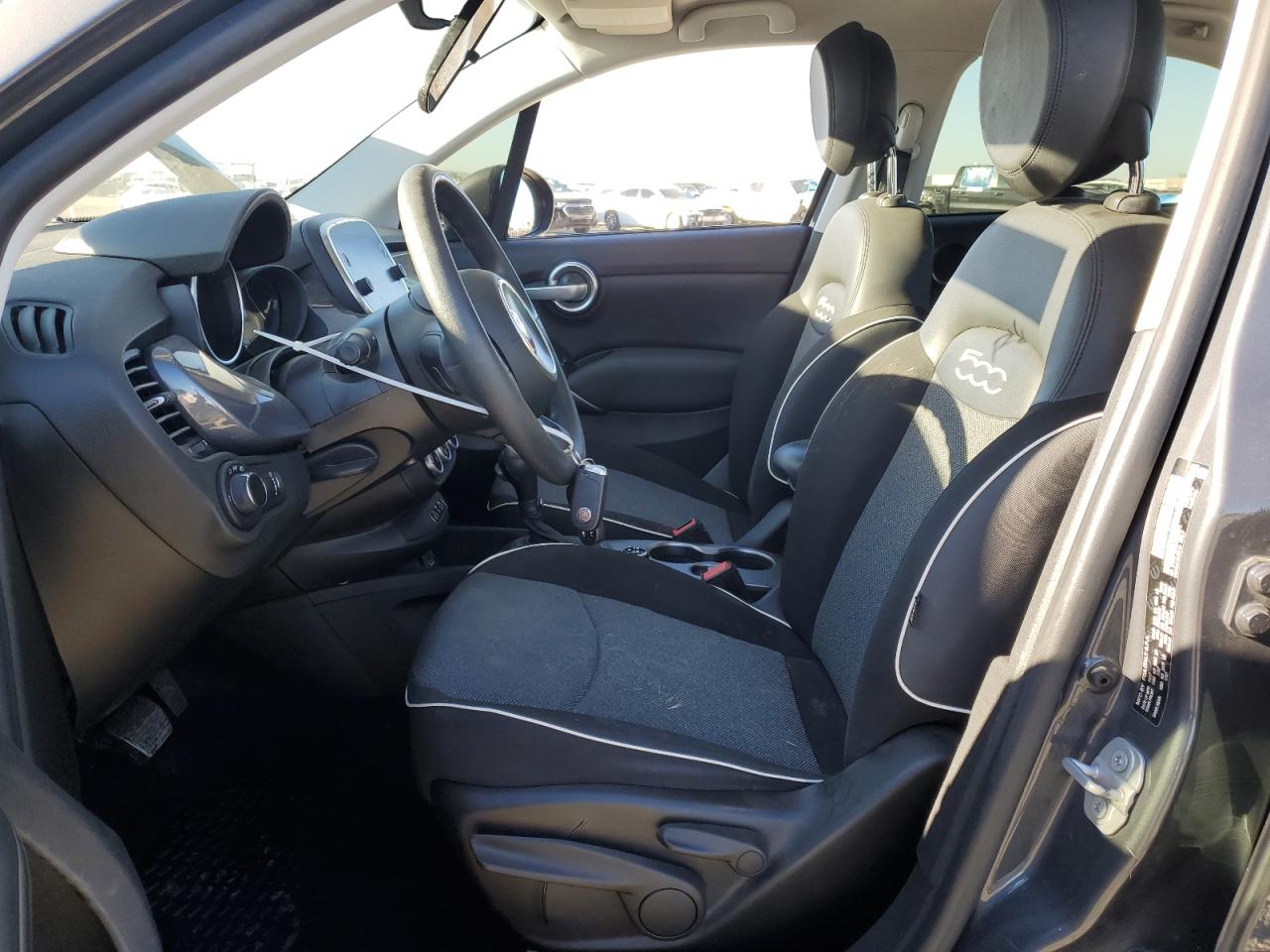 2018 Fiat 500 - Image 7
