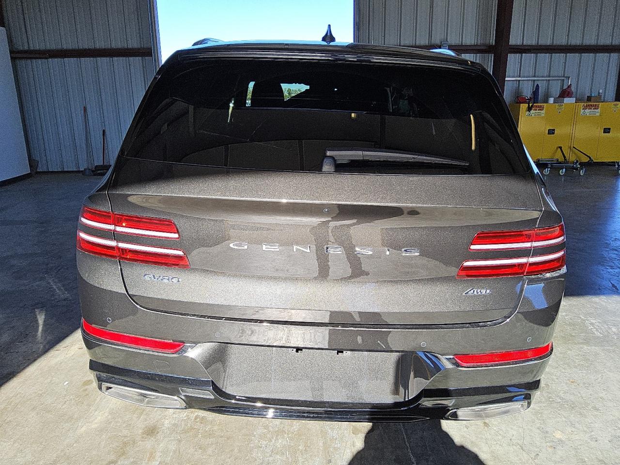 2024 Genesis GV80 - Image 6