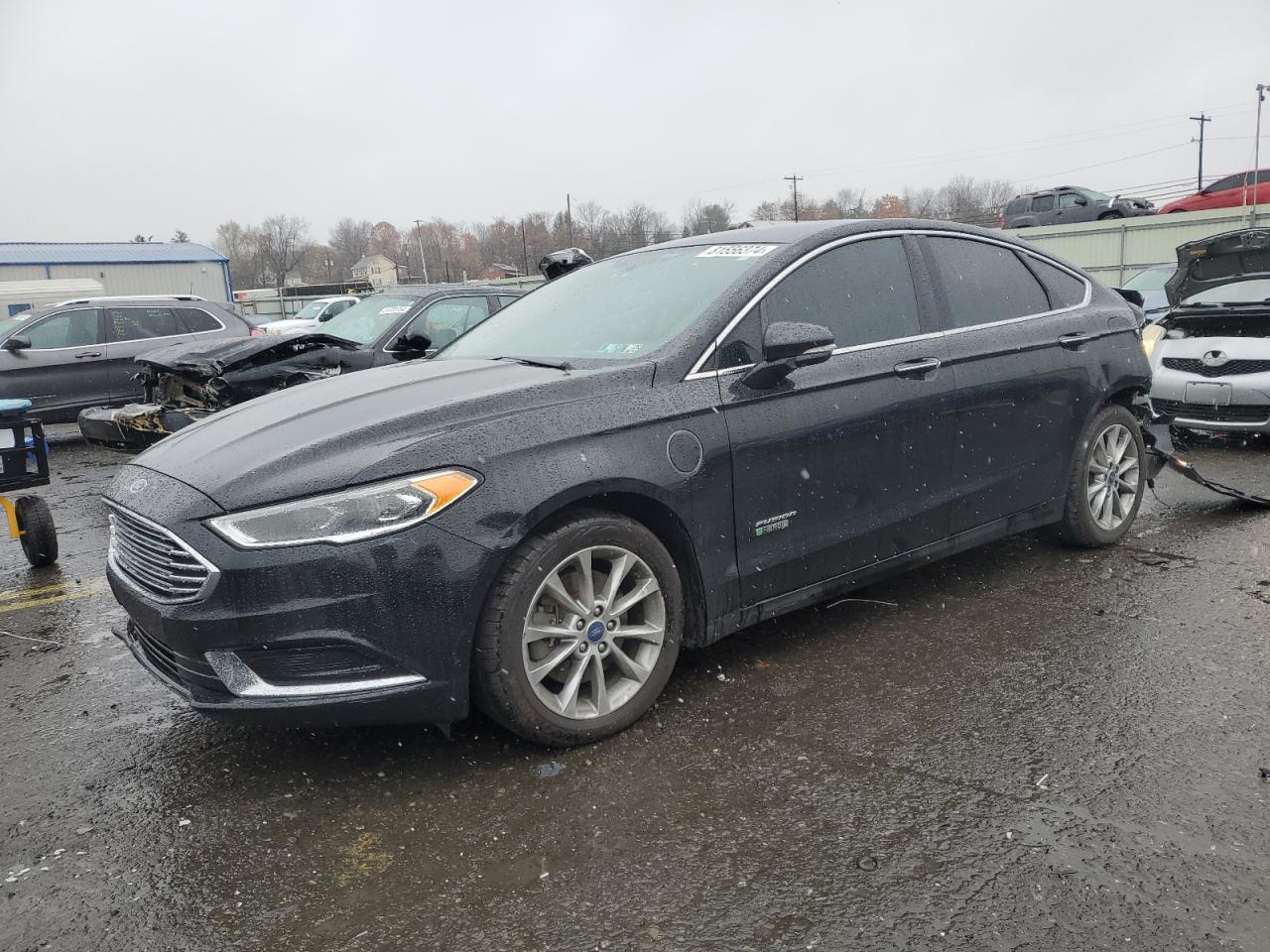 VIN 3FA6P0PU5JR148439 2018 FORD FUSION no.1