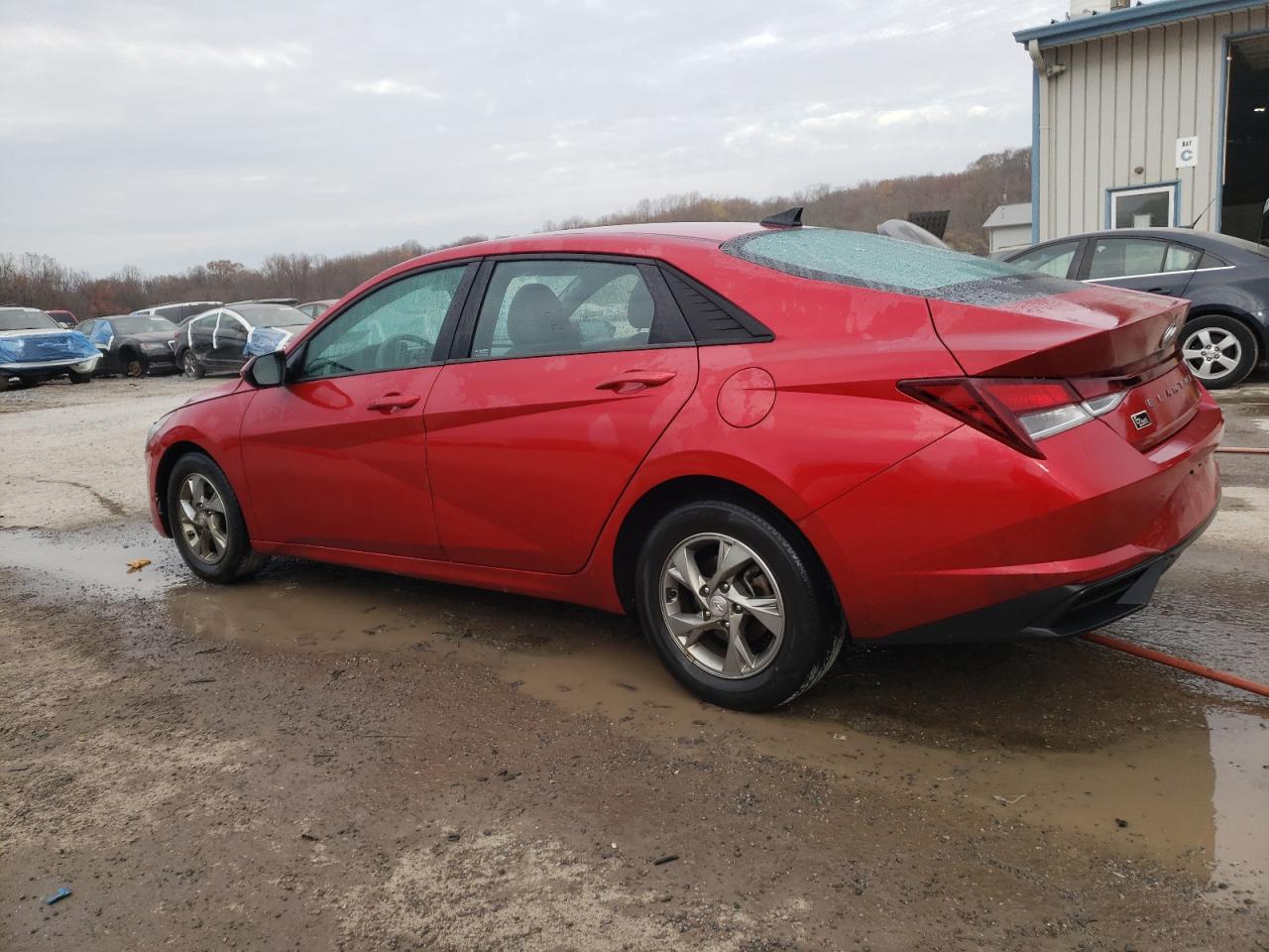 2021 Hyundai Elantra - Image 2