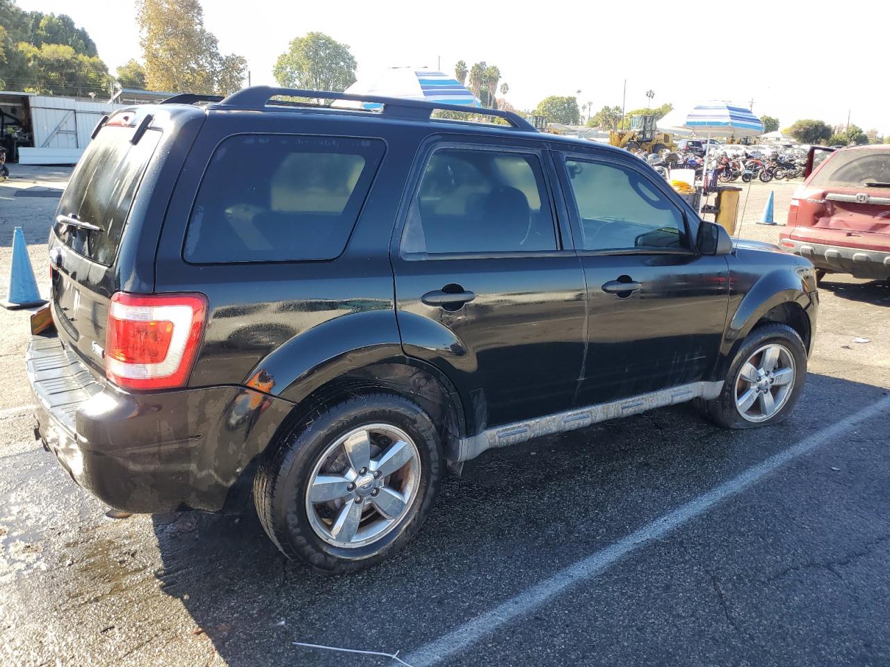 2010 Ford Escape - Image 3