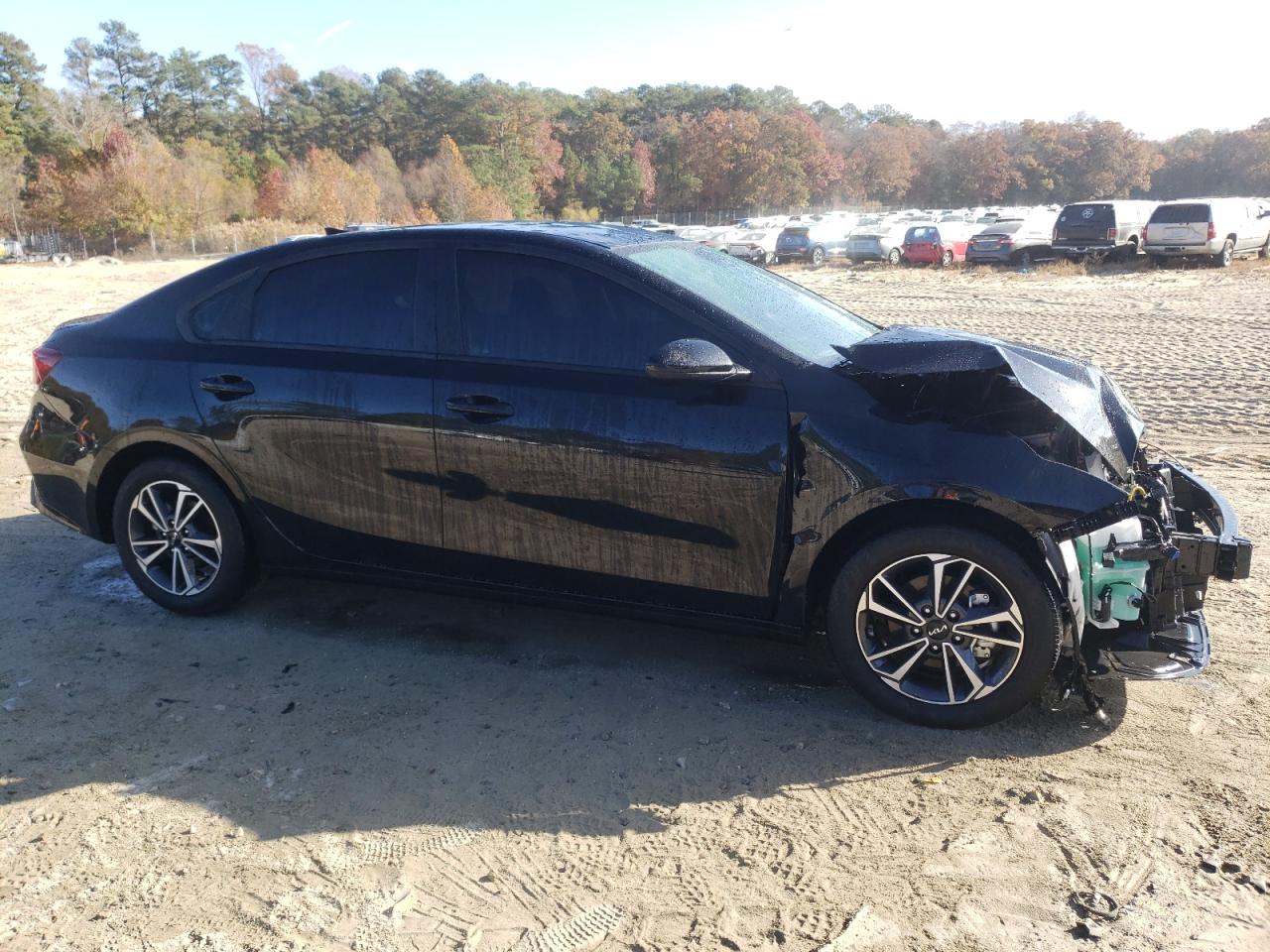 2024 Kia Forte - Image 4