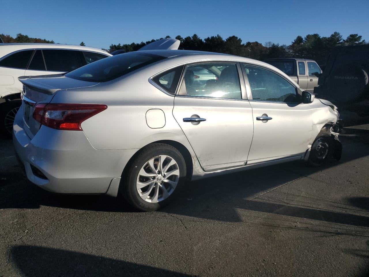2019 Nissan Sentra - Image 3