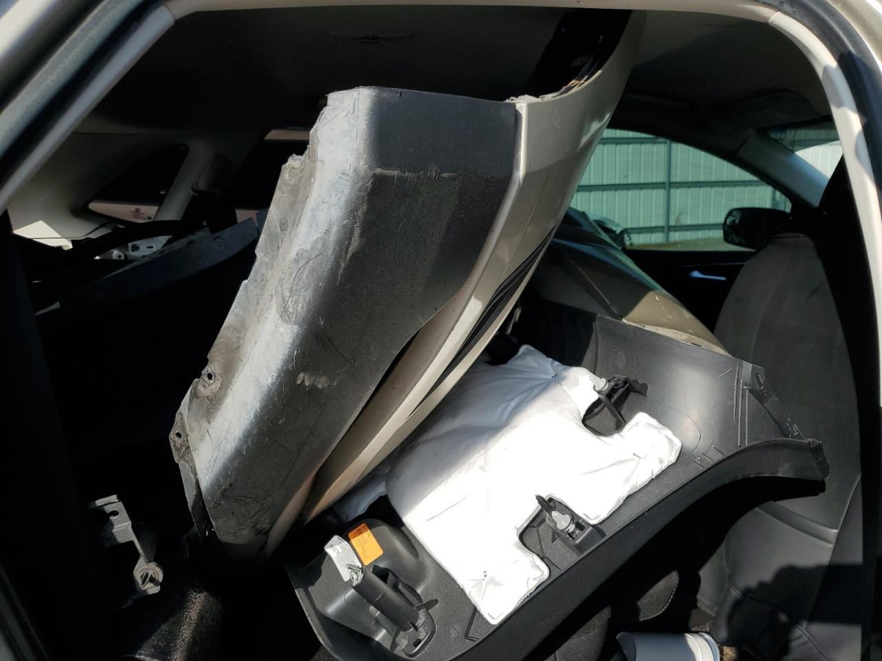 2018 Ford Edge - Image 11