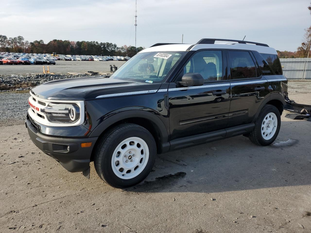 2023 Ford Bronco - Image 1