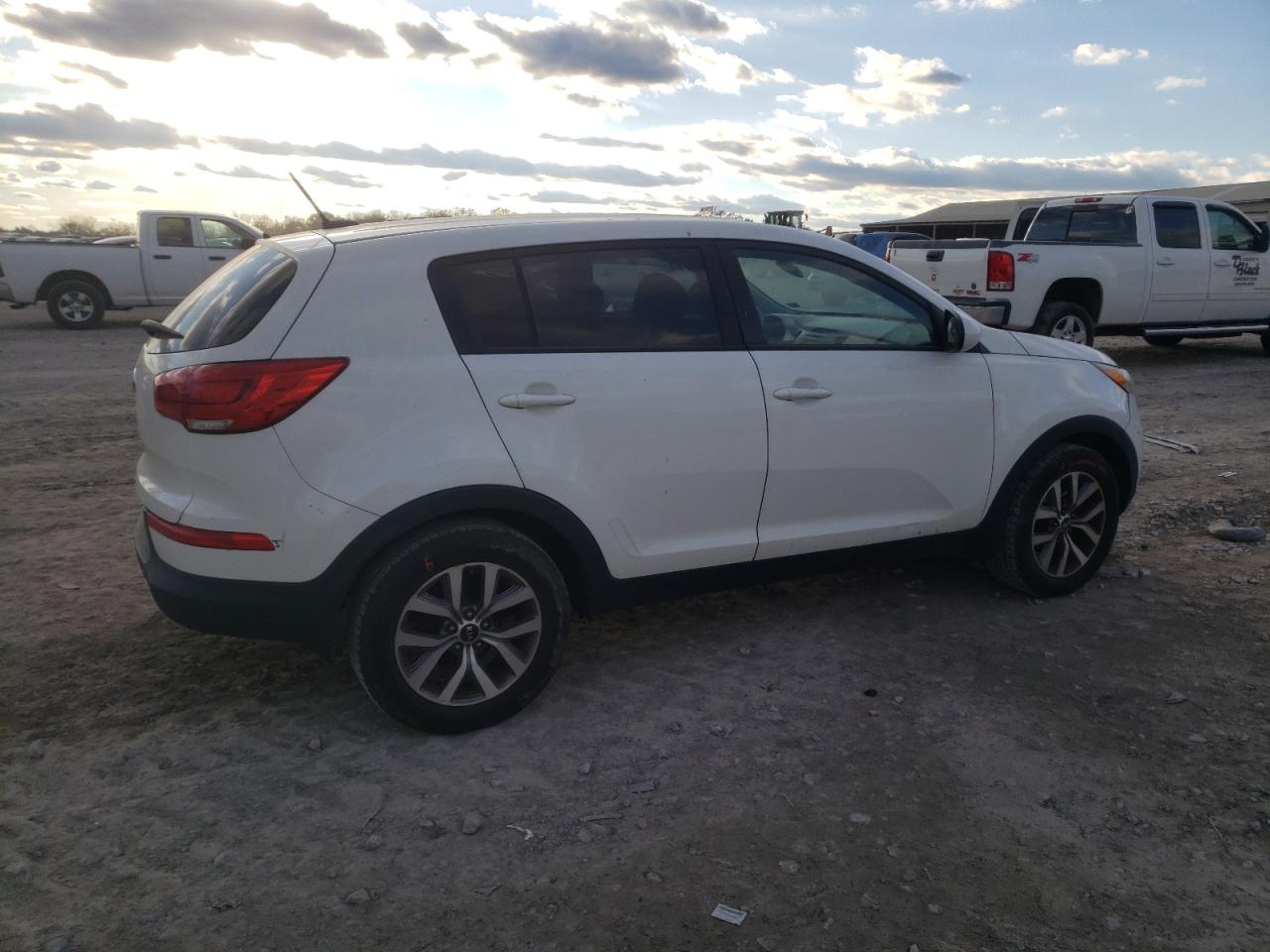 2015 Kia Sportage - Image 3
