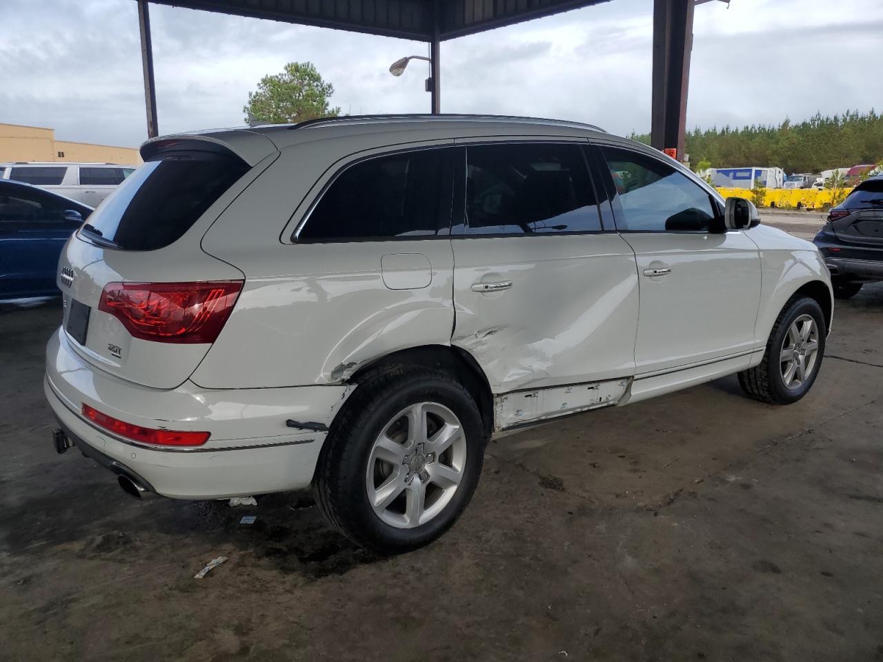 2015 Audi Q7 - Image 3