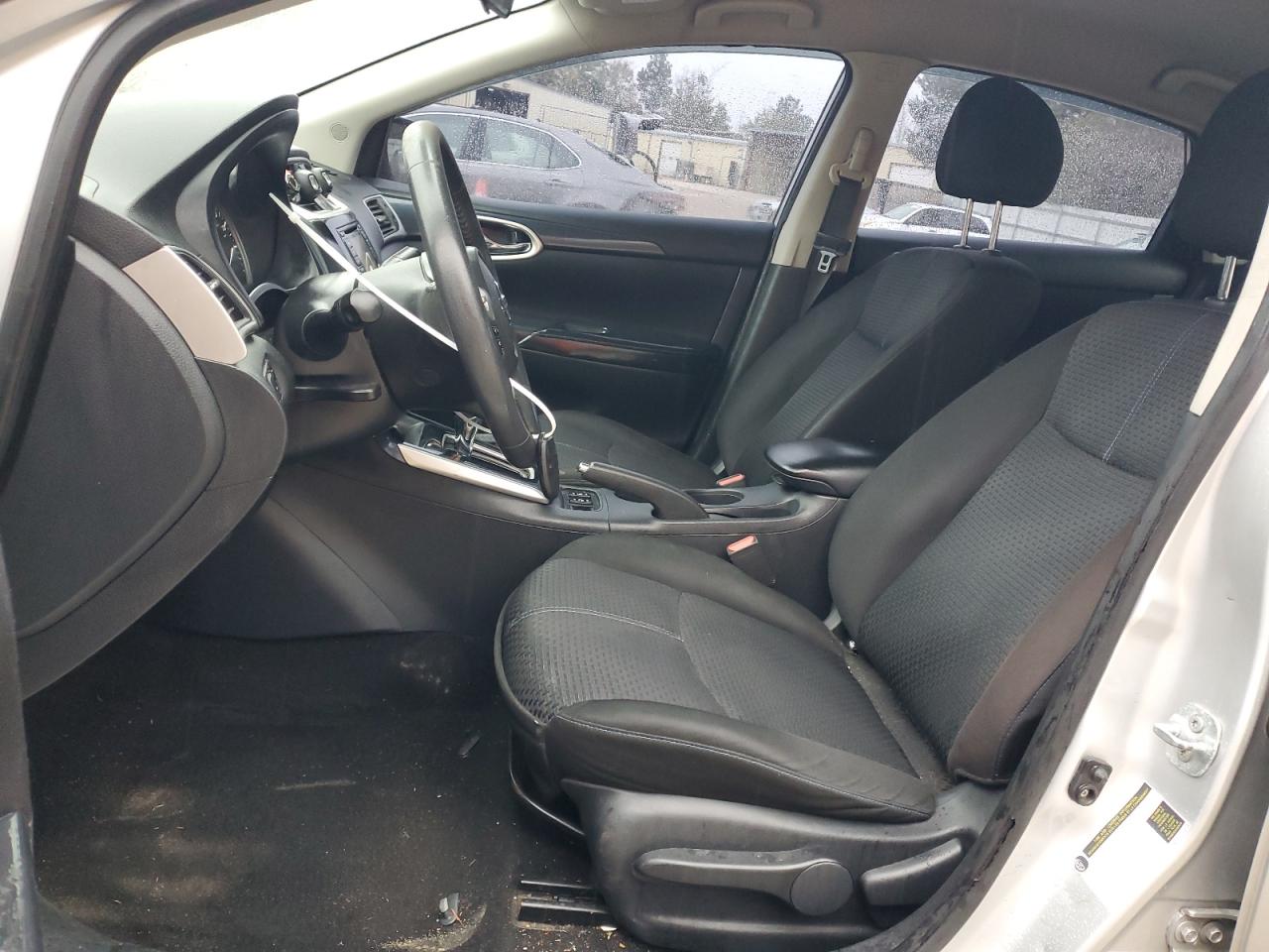 2016 Nissan Sentra - Image 7