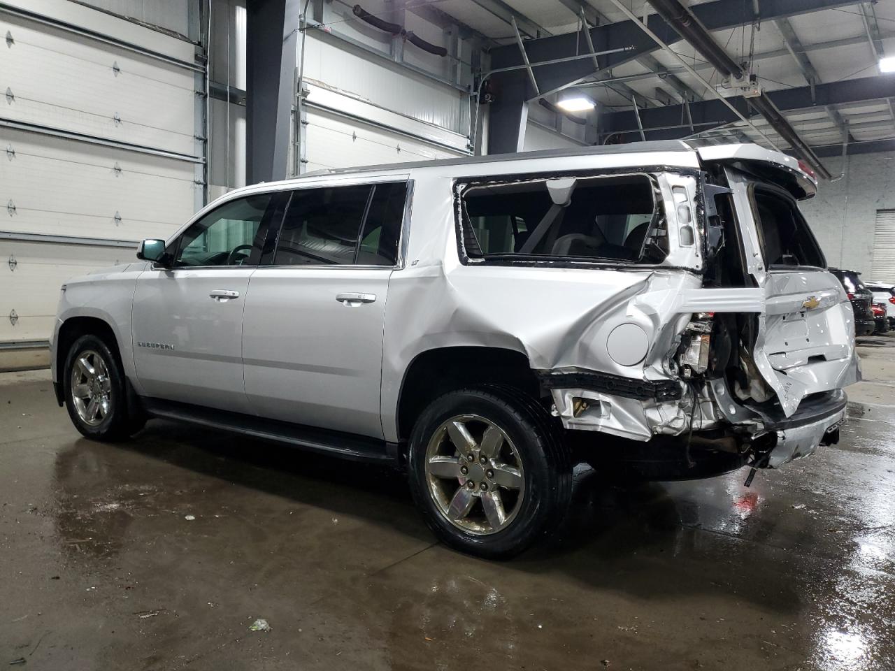 2018 Chevrolet Suburban - Image 2
